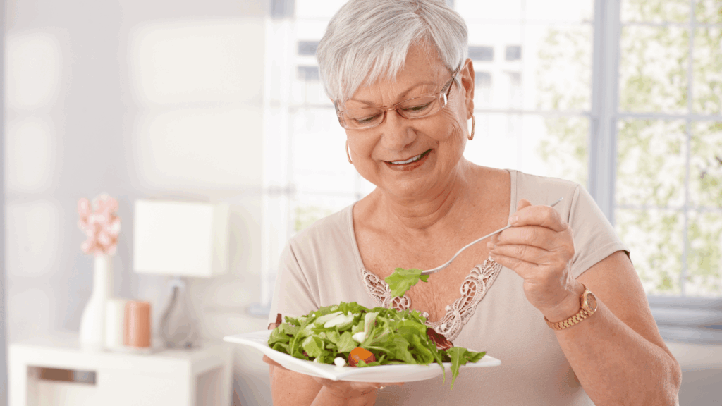 senior goût de la nourriture et dénutrition