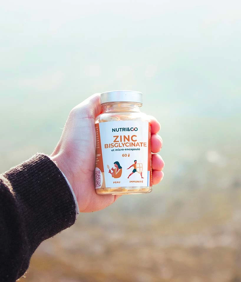 zinc bisglycinate nutri&co tenue par une personne